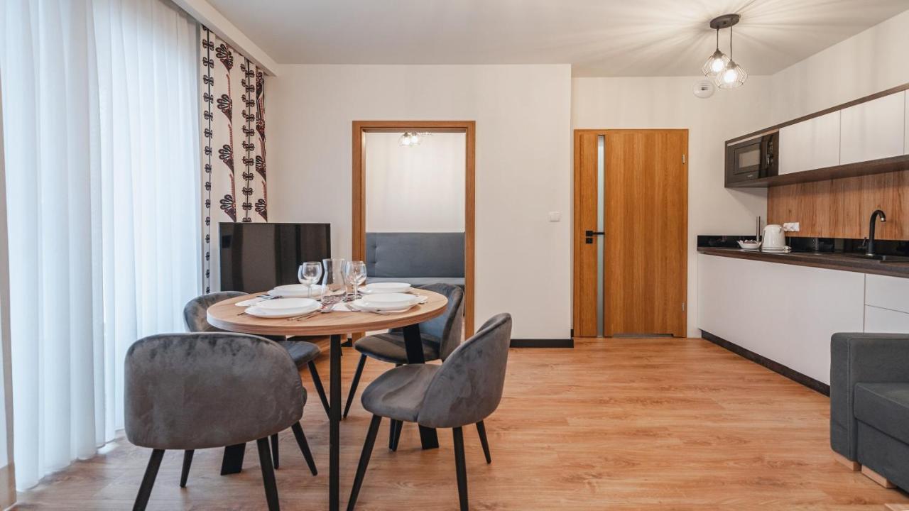 Apartamenty Sun & Snow Ski Apartments Bialka Tatrzanska Eksteriør billede